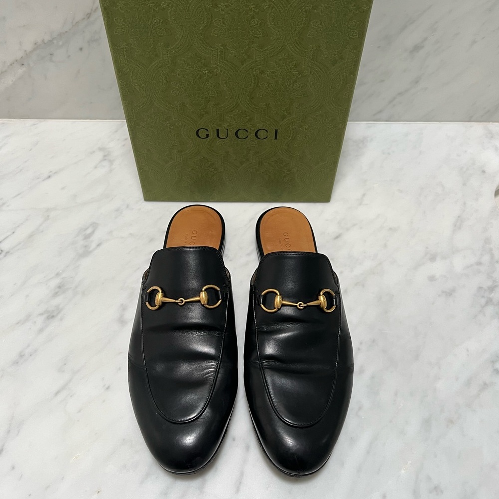 GUCCI Princetown mule in black leather